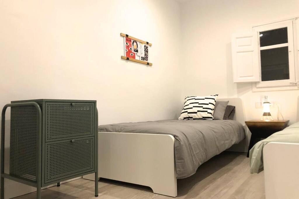 M5 Cool Terrace. Metro 1 Min. Center 15' By Metro Apartment Esplugues de Llobregat Bagian luar foto